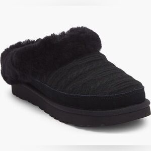 UGG®Cluggette Genuine Shearling Lined
Indoor/ Outdoor
Slipper (Women)